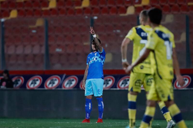 confirmó su buen retorno con el gol a Everton (Foto: Aton)