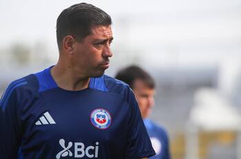 Brilla en Europa y está a punto de ser la segunda baja para La Roja de Nicolás Córdova