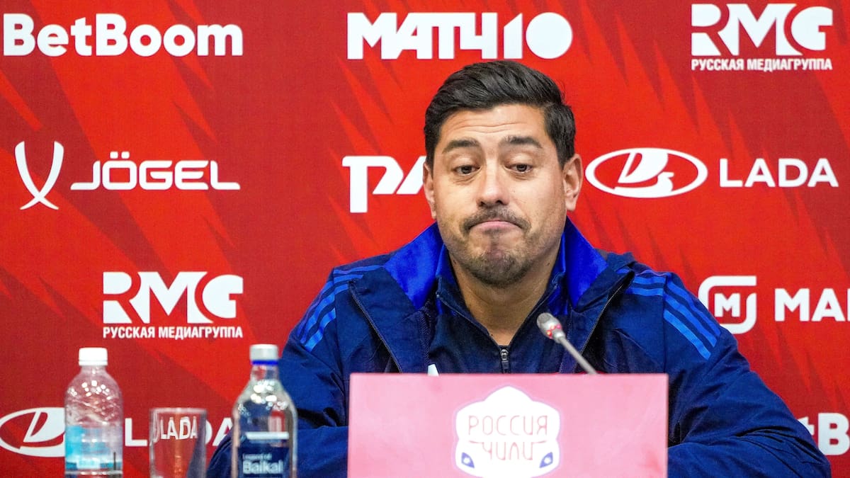 La nueva medida de Nicolás Córdova en La Roja: borró a jugador por baja estatura