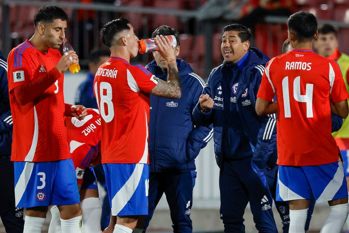 El DT no considera a varios jugadores con trayectoria, como tampoco a jóvenes que ha nominado, pero en la última convocatoria no aparecieron. Foto: Agencia Aton.