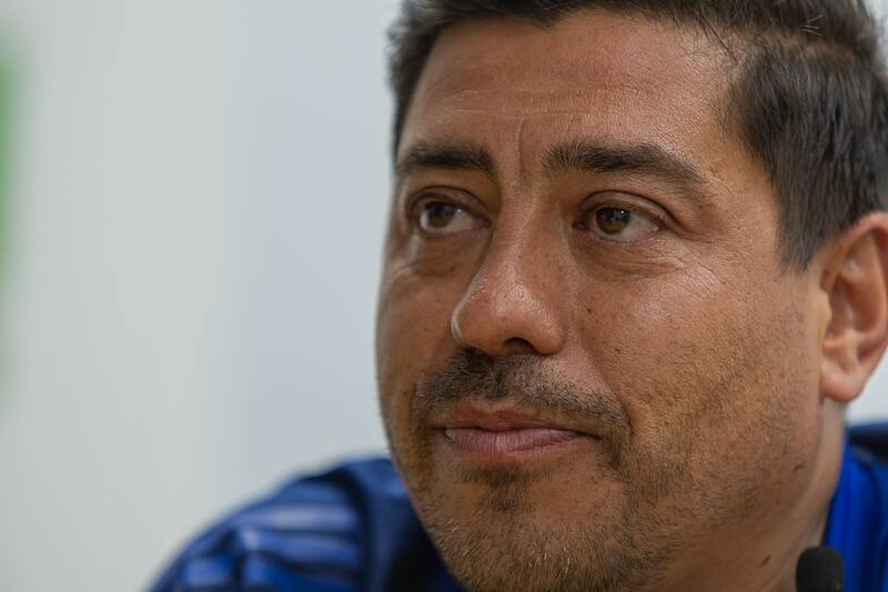 "Los actuales Sub 20, los que van a jugar el Mundial, son los menos beneficiados. Cierto, participarán de un Mundial, pero si hacemos bien las cosas, todos los que vienen atrás jugarán más mundiales", señala el líder de las selecciones juveniles.