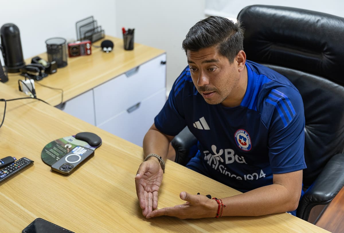 "A los clubes les interesa tener seleccionados. Hay gente que le interesa menos, y no pasa nada. Nosotros ponemos a disposición nuestro trabajo", afirma el entrenador de la Sub 20.