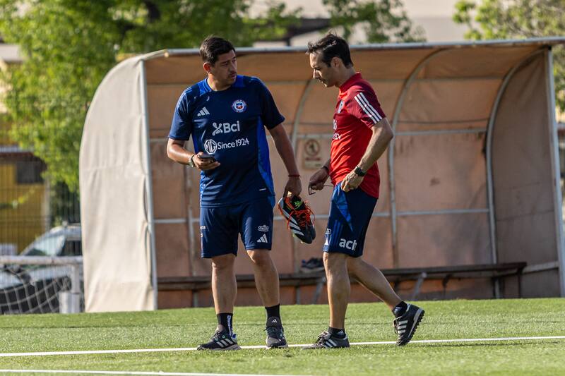 Ambos técnicos se alternarán el mando de La Roja Adulta. Foto: Felipe Escobedo.