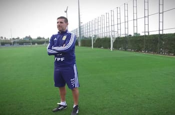 Entrevista | El discípulo de Jorge Sampaoli que quiere volar en solitario como DT: “Me gustaría empezar en Chile”