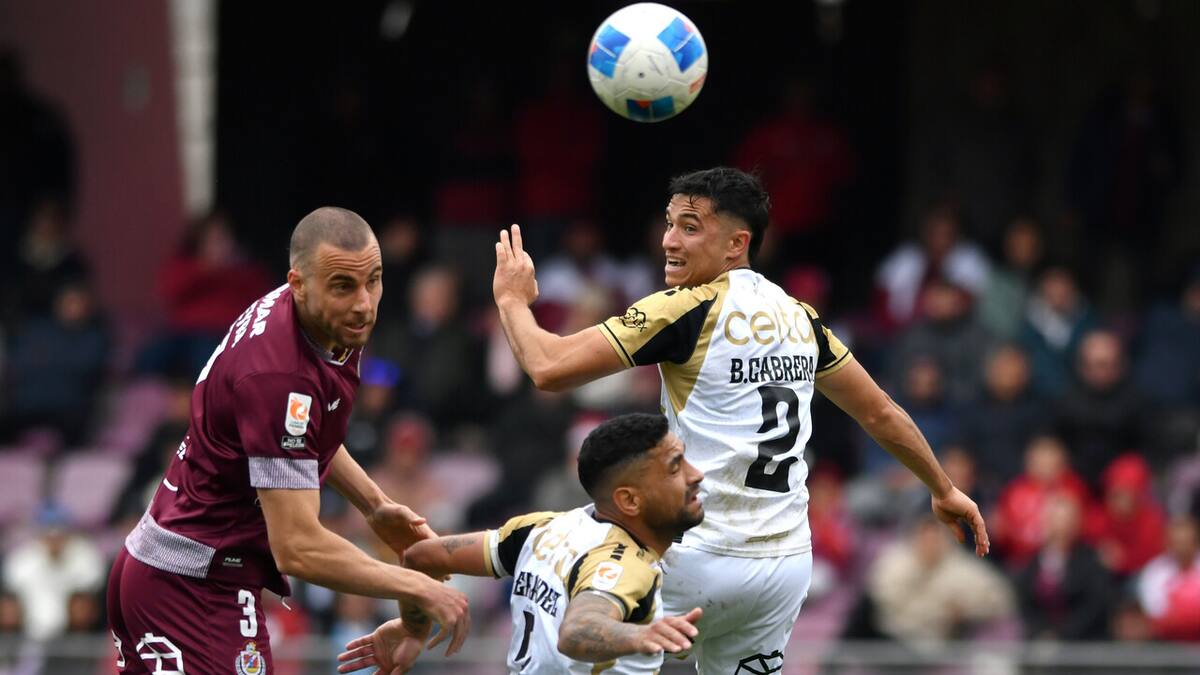 “Quizás a los hinchas de Coquimbo tampoco les gustó que La Serena haya sido campeón de Primera B”
