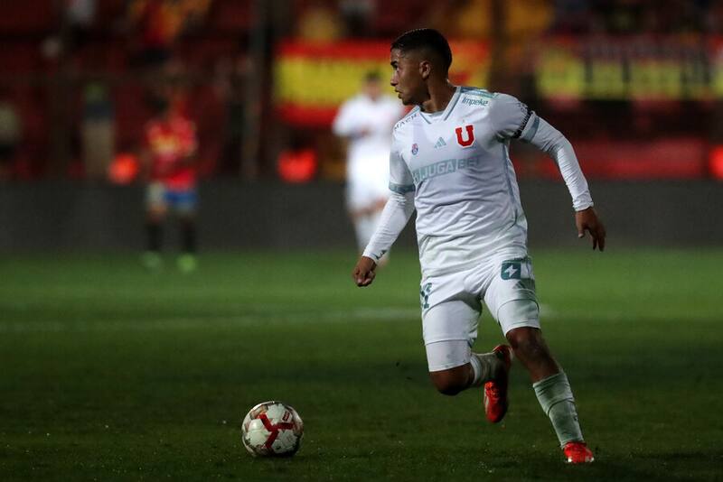 El delantero de la U es uno de los tres futbolistas que saldrán en este mercado de fichajes. Foto: Aton.