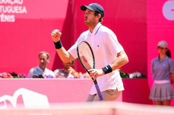 ¡Lo tenía perdido! Gran victoria de Nicolás Jarry para seguir con vida en Estoril