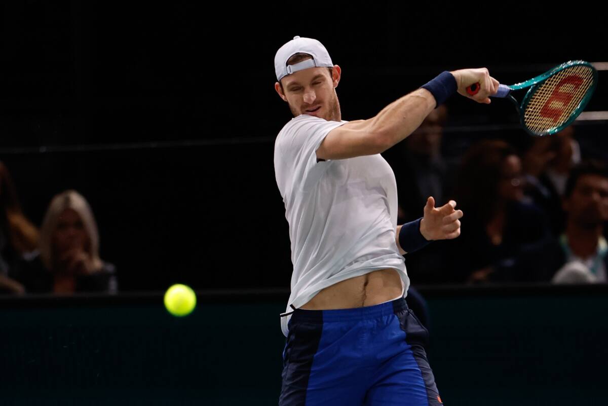 Jarry quedó eliminado en segunda ronda del Masters 1000 de París. EFE