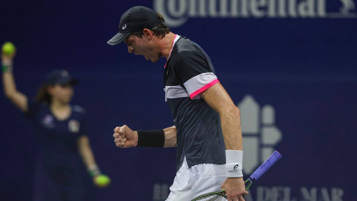 Nico Jarry sigue firme en Los Cabos y ahora va por Tsitsipas
