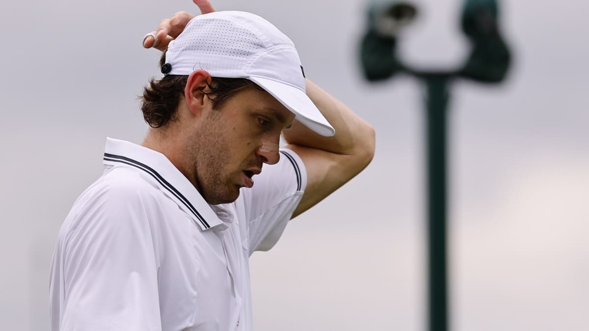Nicolás Jarry hacia el abismo de la ATP: bajará 500 puestos en el Ranking y expertos lo aconsejan