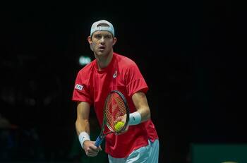 Nicolás Jarry sorprende y vuelve a cambiar de sponsor para la temporada 2024