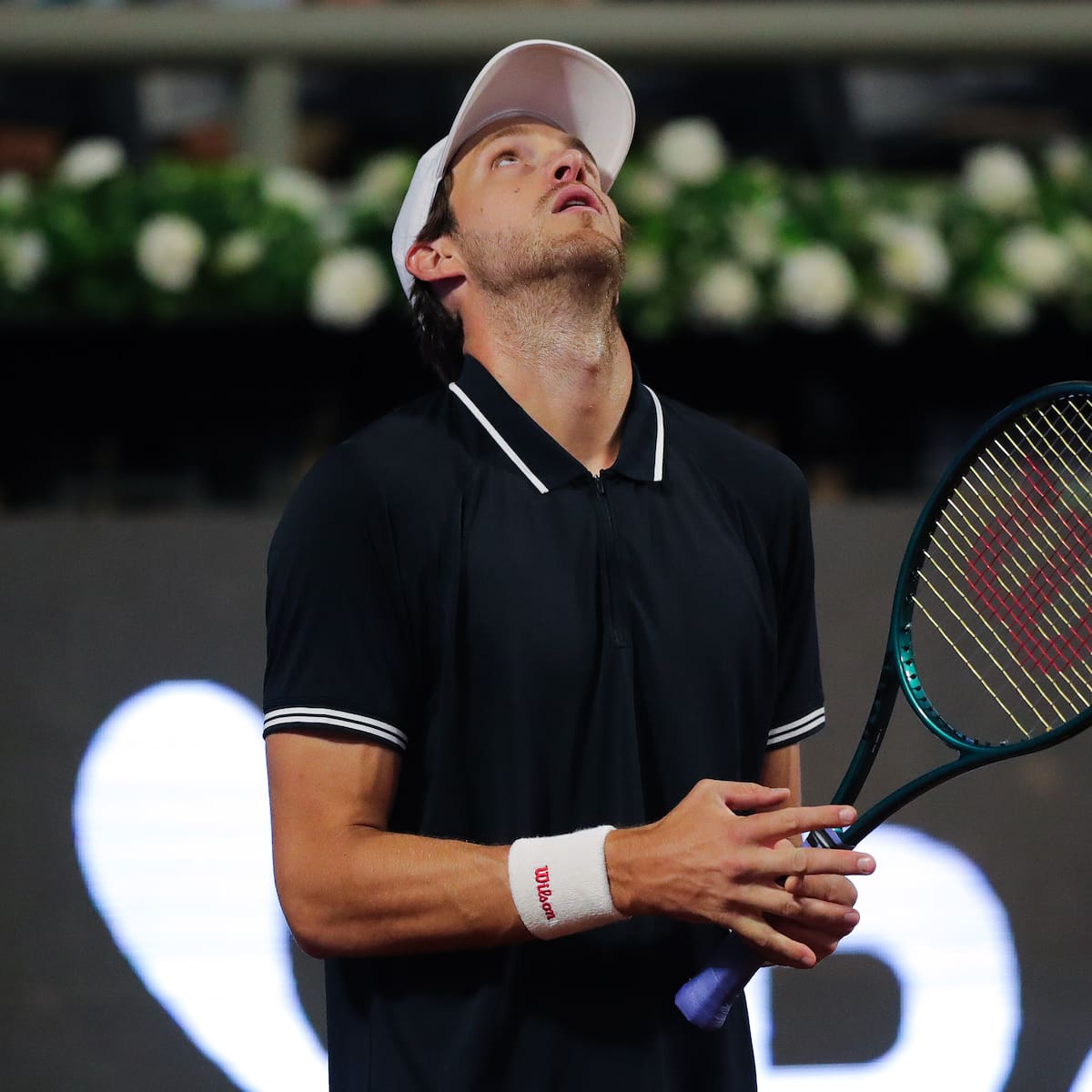 ¡Alarma! El calvario no termina: Nicolás Jarry se retira en Portugal por una preocupante lesión