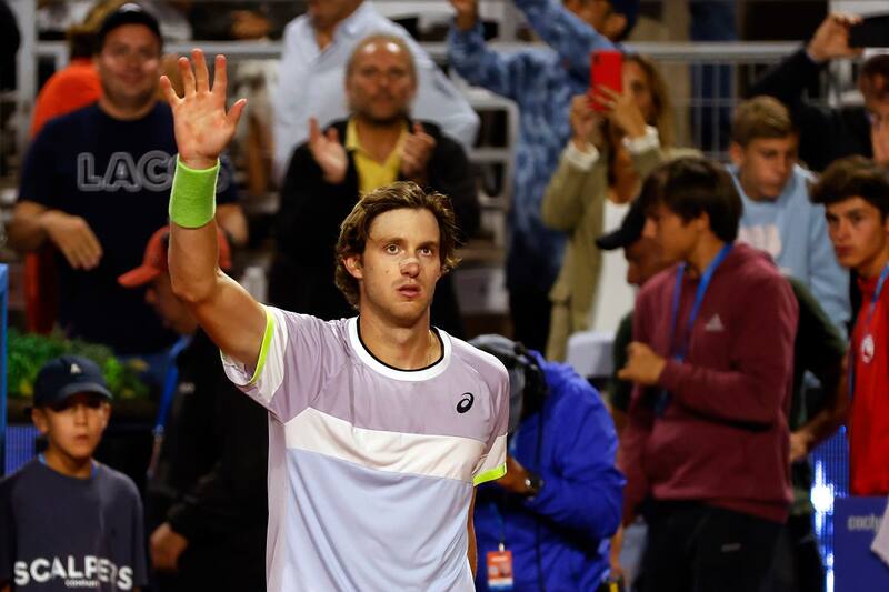 El tenista nacional se impuso a Jaume Munar y jugará la gran final del Chile Open.
Felipe Zanca/Photosport