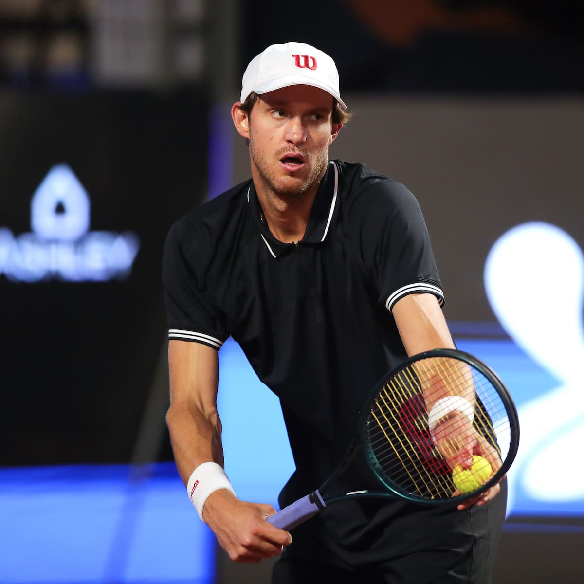 Sigue recuperando confianza: Nicolás Jarry debutó con triunfo en el Challenger de Oeiras