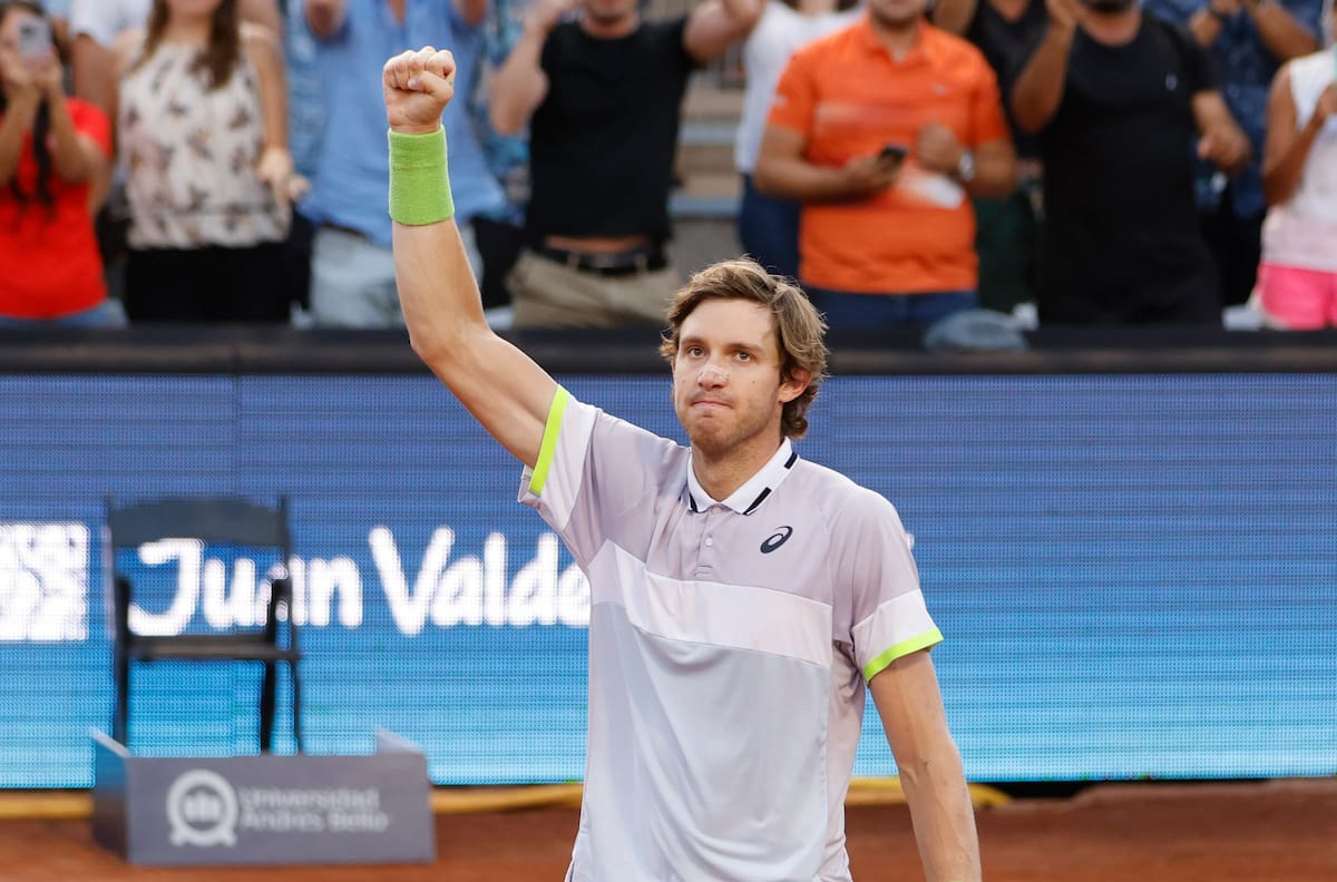 VIDEO | El punto de Nicolás Jarry para timbrar su triunfo frente a Juan Pablo Varillas en el Chile Open