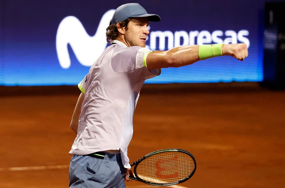 Nicolás Jarry no tuvo problemas con Borna Coric y debutó con un sólido triunfo en Montecarlo