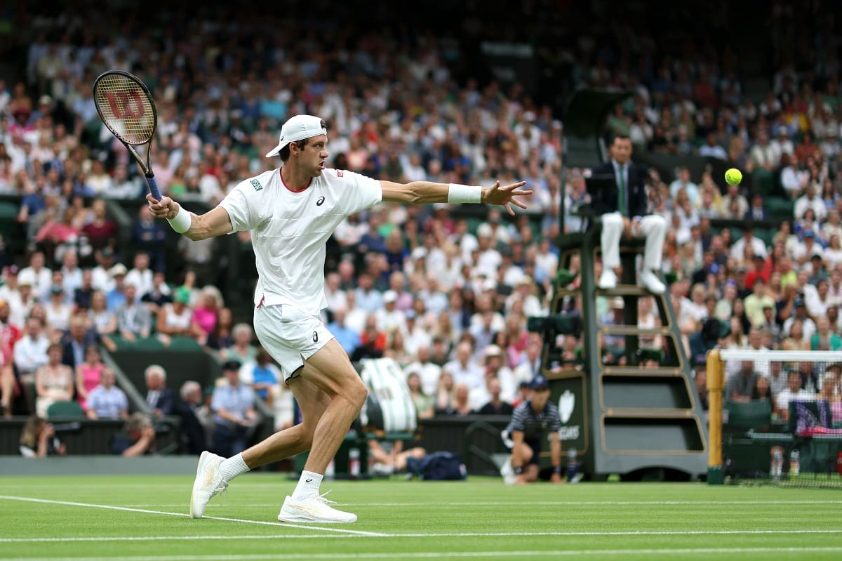 La raqueta número 1 de Chile dio dura batalla en la cancha central de Wimbledon al número 1 del mundo, Carlos Alcaraz.