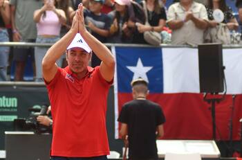 FOTO | Exceso de calidad: Nicolás Massú y Kristel Köbrich llegan a la Villa Olímpica de París 2024