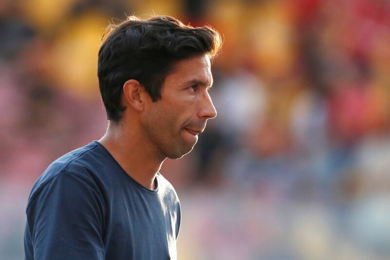 , técnico de la UC, fotografiado en Santa Laura. Foto: Agencia Aton.