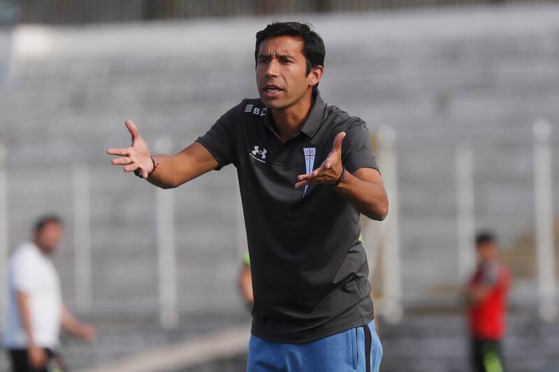 , entrenador de los "Cruzados". Foto: Agencia Aton.