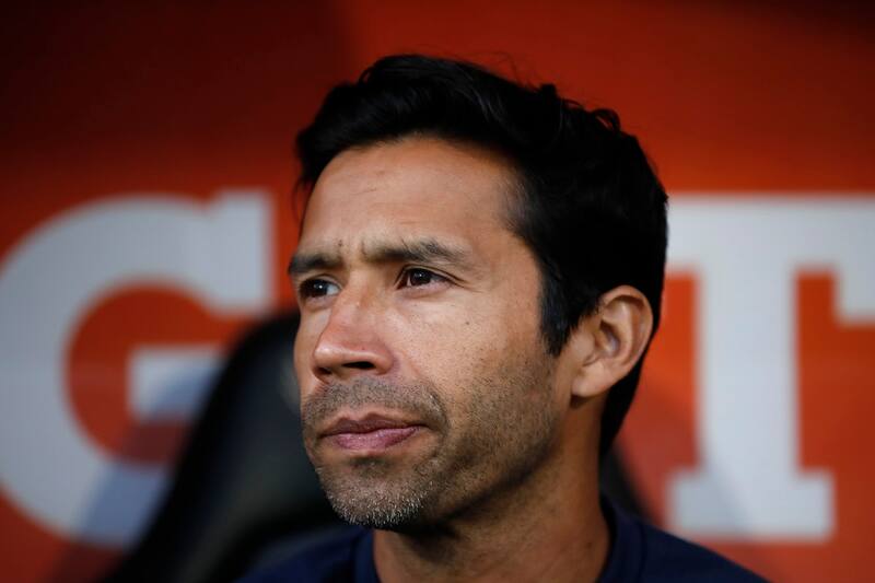 El DT confirmó la baja de Guillermo Burdisso para enfrentar a Ñublense.