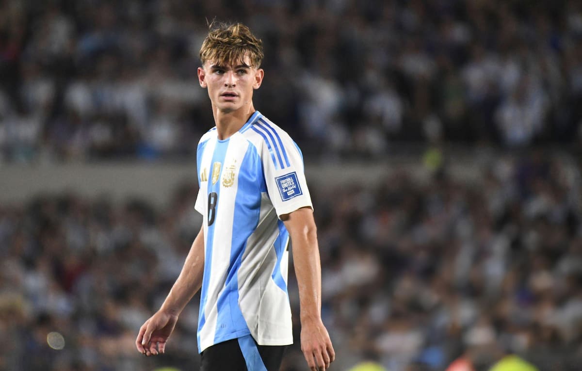 El volante tiene a todos preocupados en Argentina. Foto: @Afaseleccion.