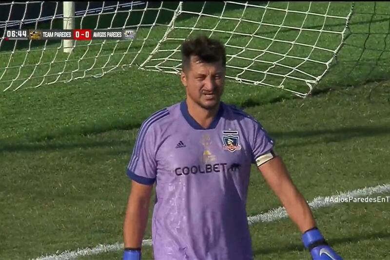 Nicolás Peric formó parte de la despedida de Esteban Paredes (Foto: TVN)
