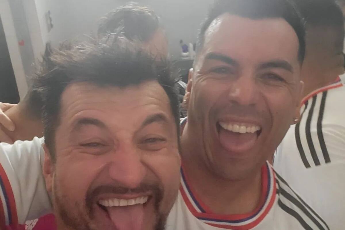 Esteban Paredes protagonizará la postergada despedida de Nicolás Peric. Agencia Aton.