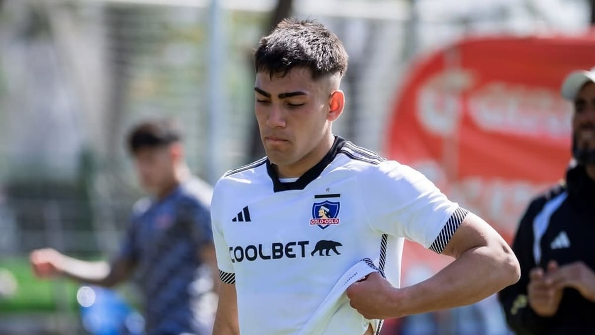 Nicolás Suárez no está en los planes de Fernando Ortiz y abandonará Colo Colo: seguirá en Primera B