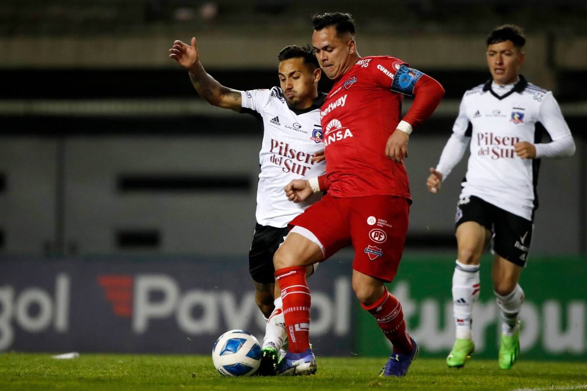 Nicolás Vargas se despide de Ñublense tras cinco temporadas.