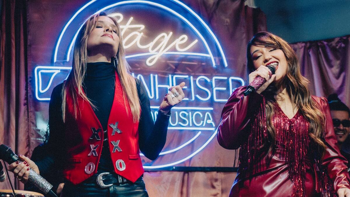 En estilo cumbia y junto a Paula Rivas: Nicole celebra las Fiestas Patrias reversionando una de sus canciones más populares