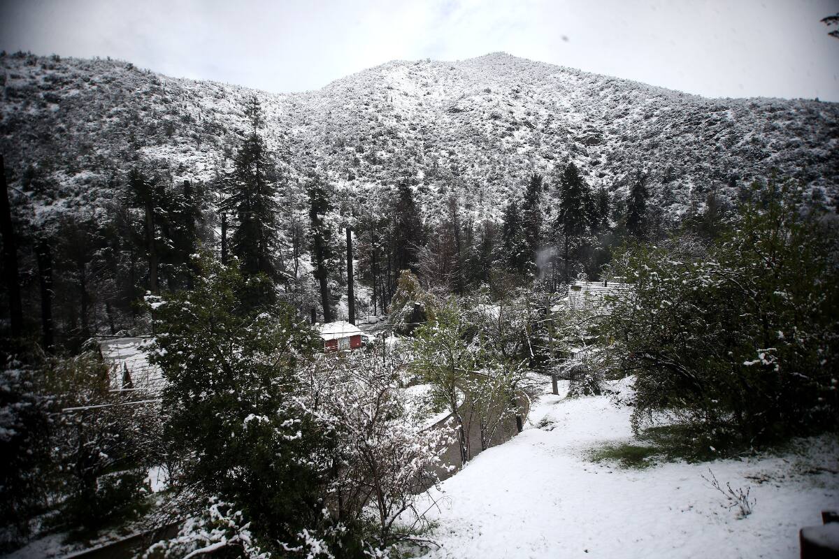 Al menos tres regiones del país se verían afectadas por el fenómeno climático en miras del fin de semana. Créditos: Javier Salvo/Aton Chile.