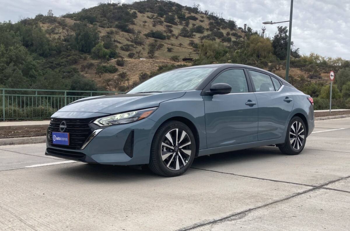 Test drive Nissan Sentra: un clásico que sigue dejando huella