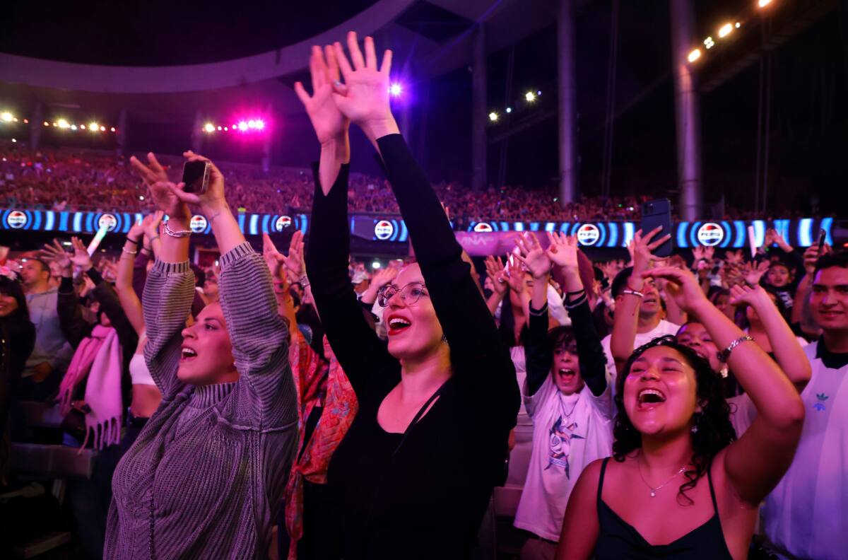 GALERÍA | Revive la última noche del Festival de Viña 2025 con las mejores fotos de la jornada