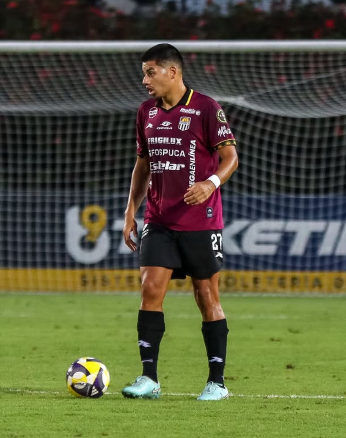 Viene de jugar en Carabobo.