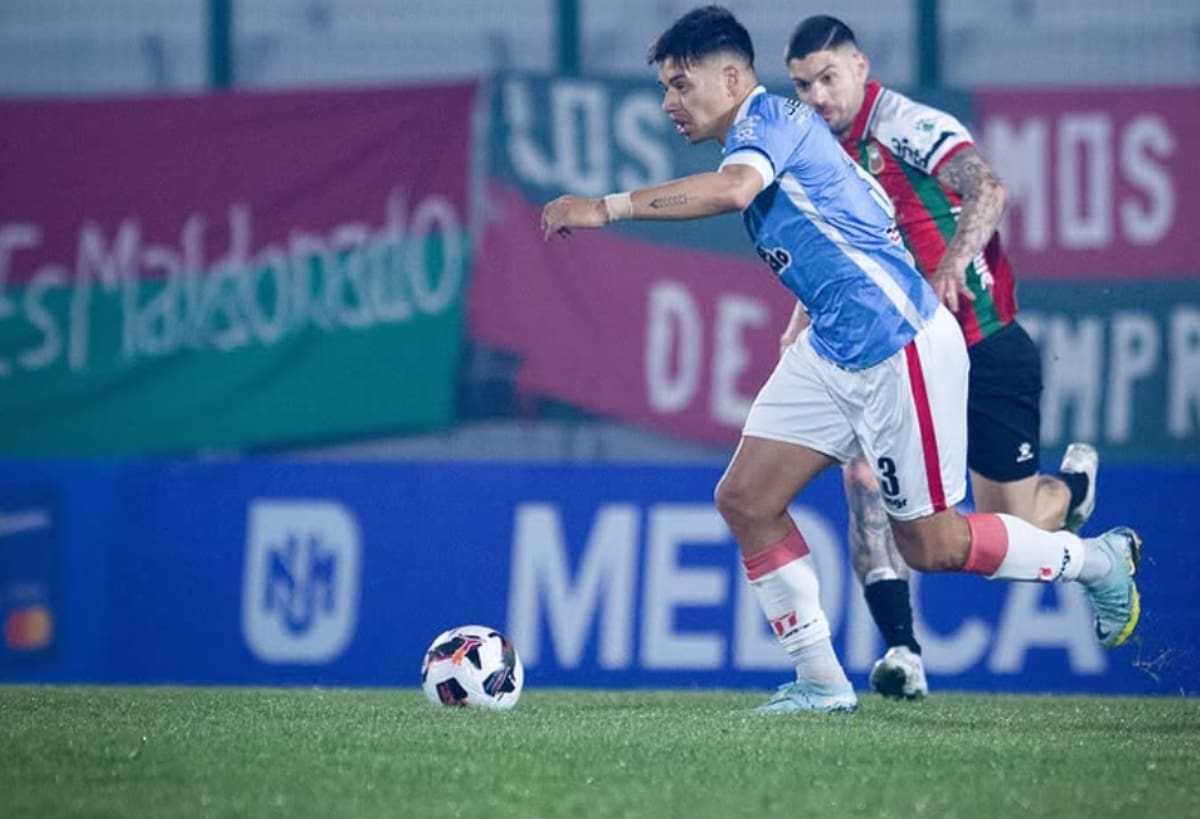 “Chile me sorprendió: es un país ordenado y acá los clubes están al día en los sueldos; en Uruguay me tocó sufrir atrasos”.