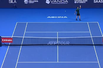 VIDEO | ¡Lo festejó como un título! Así celebró Djokovic tras por fin ganarle un set a Tabilo