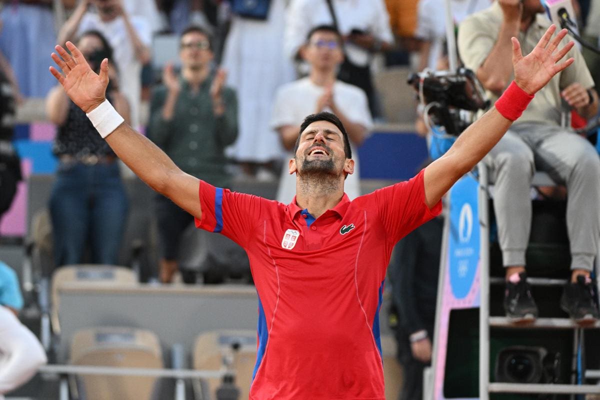 El serbio consiguió la medalla de oro en París 2024, precisamente en el mismo recinto en el que se disputa Roland Garros.