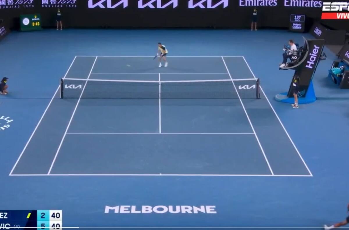 VIDEO |¡Inoxidable! El puntazo de Novak Djokovic que sacó aplausos en el Australian Open