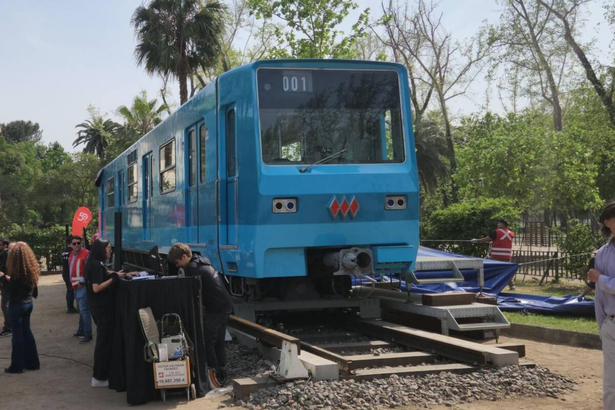 El tren fue donado por Metro de Santiago como parte de la conmemoración de sus 50 años de historia. Créditos: Metro de Santiago.