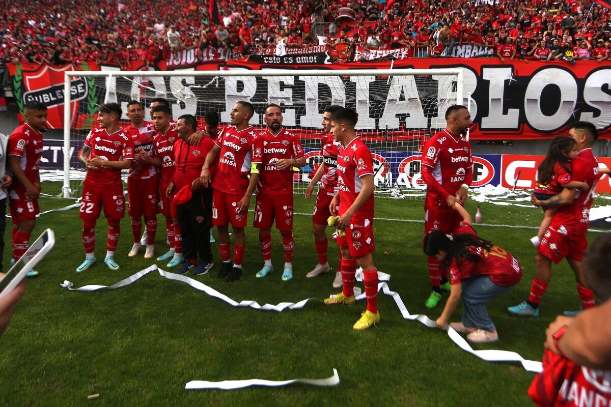 Federico Mateos y Matías Moya en 2022 con la camiseta de Ñublense.