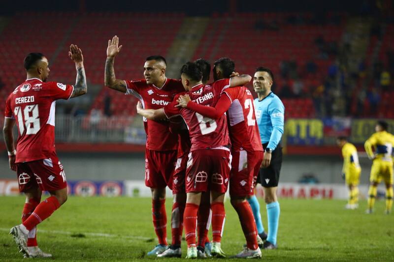 venció a Everton en el cierre de la fecha 23 del Campeonato Nacional.