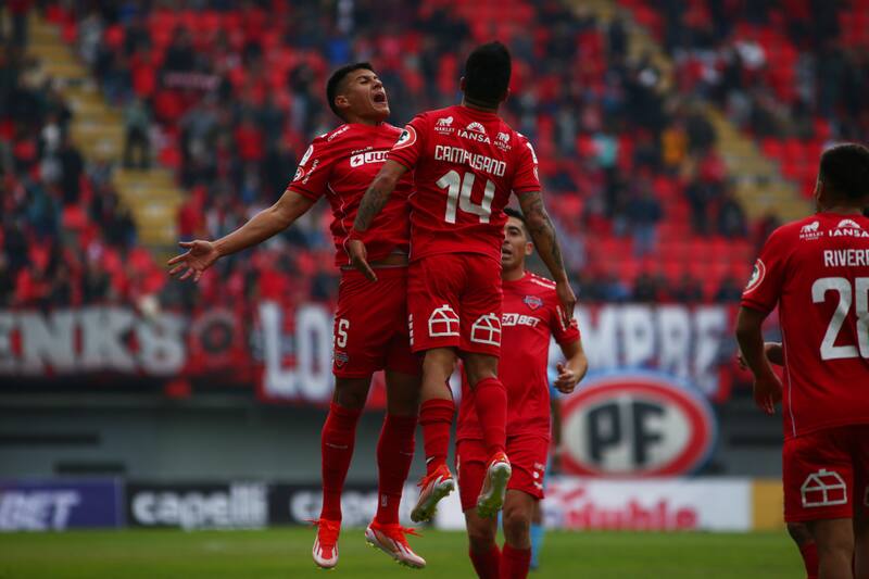 frente a O'higgins en el Campeonato Nacional de Primera División. Foto: Agencia ATON.