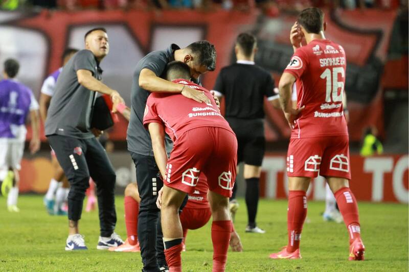 se despidió de la Libertadores 2025 al perder la llave con Boston River de Uruguay. Foto: Agencia Aton.