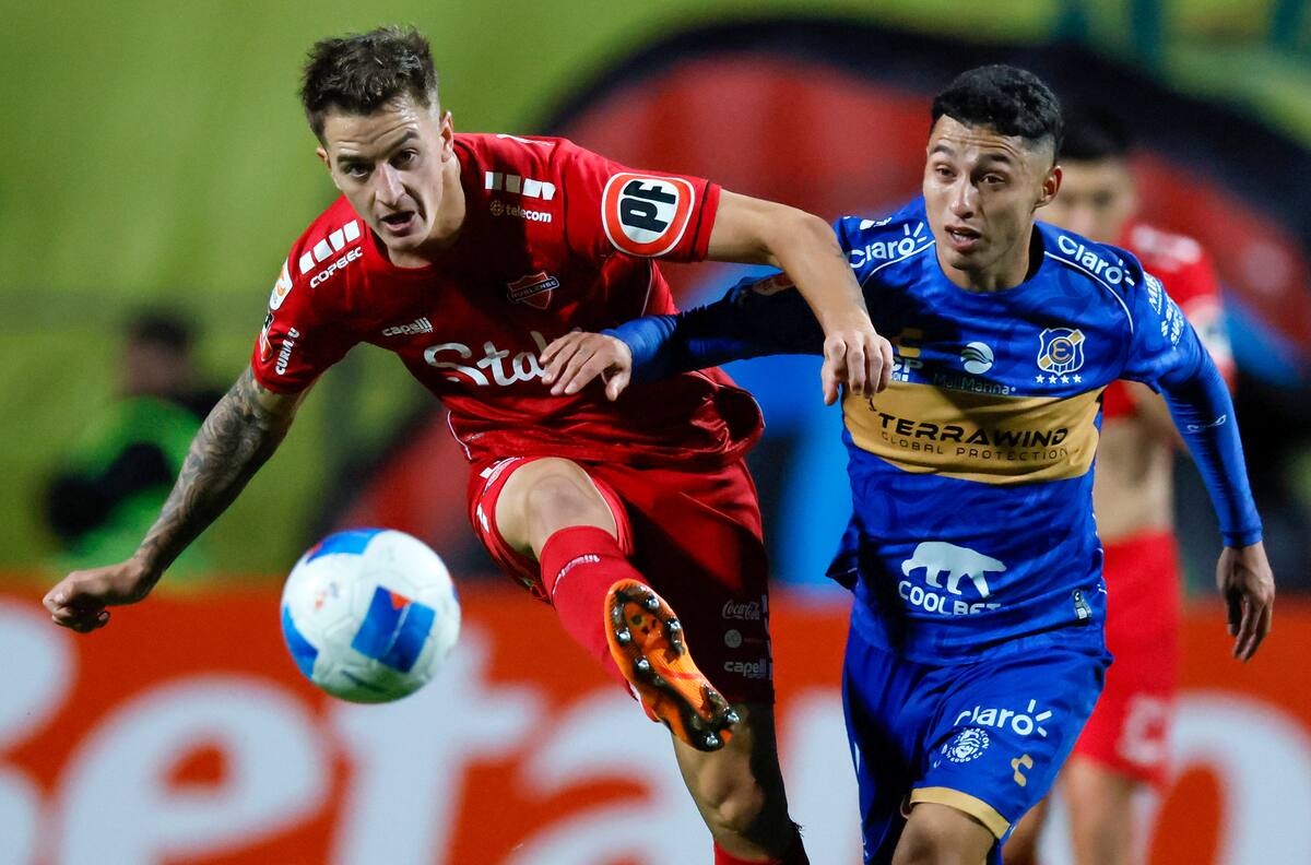 Rarísimo: DT de Primera División no ha sido oficializado, pero ya dirige los entrenamientos del equipo