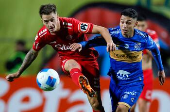 Rarísimo: DT de Primera División no ha sido oficializado, pero ya dirige los entrenamientos del equipo