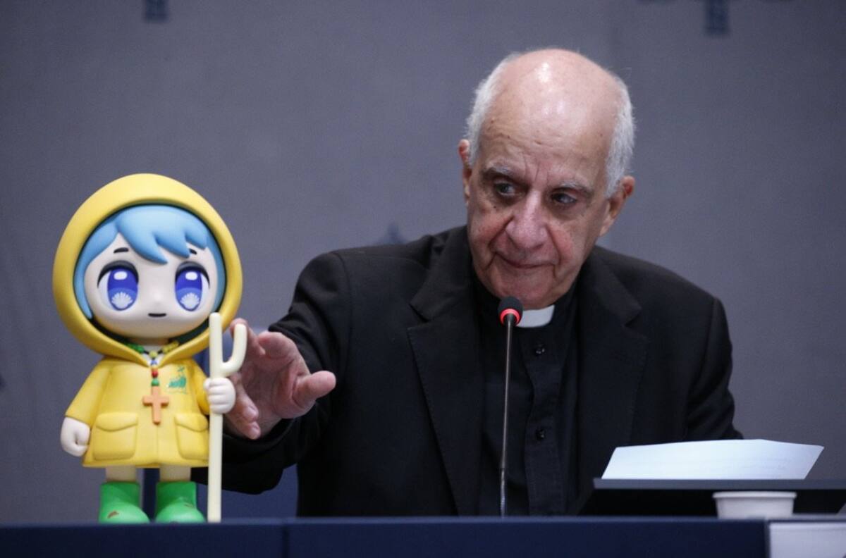 Vaticano presenta a su nueva mascota y se hace viral en redes sociales