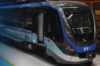 Estos son los innovadores trenes que operarán en histórica ruta férrea de Chile