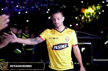 Su cara lo dijo todo: Octavio Rivero no escondió su decepción tras fallida llegada a la U