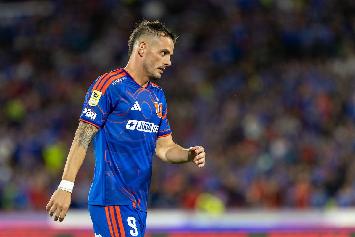 El jugador no la pasa bien en la U. Foto: Felipe Escobedo / En Cancha